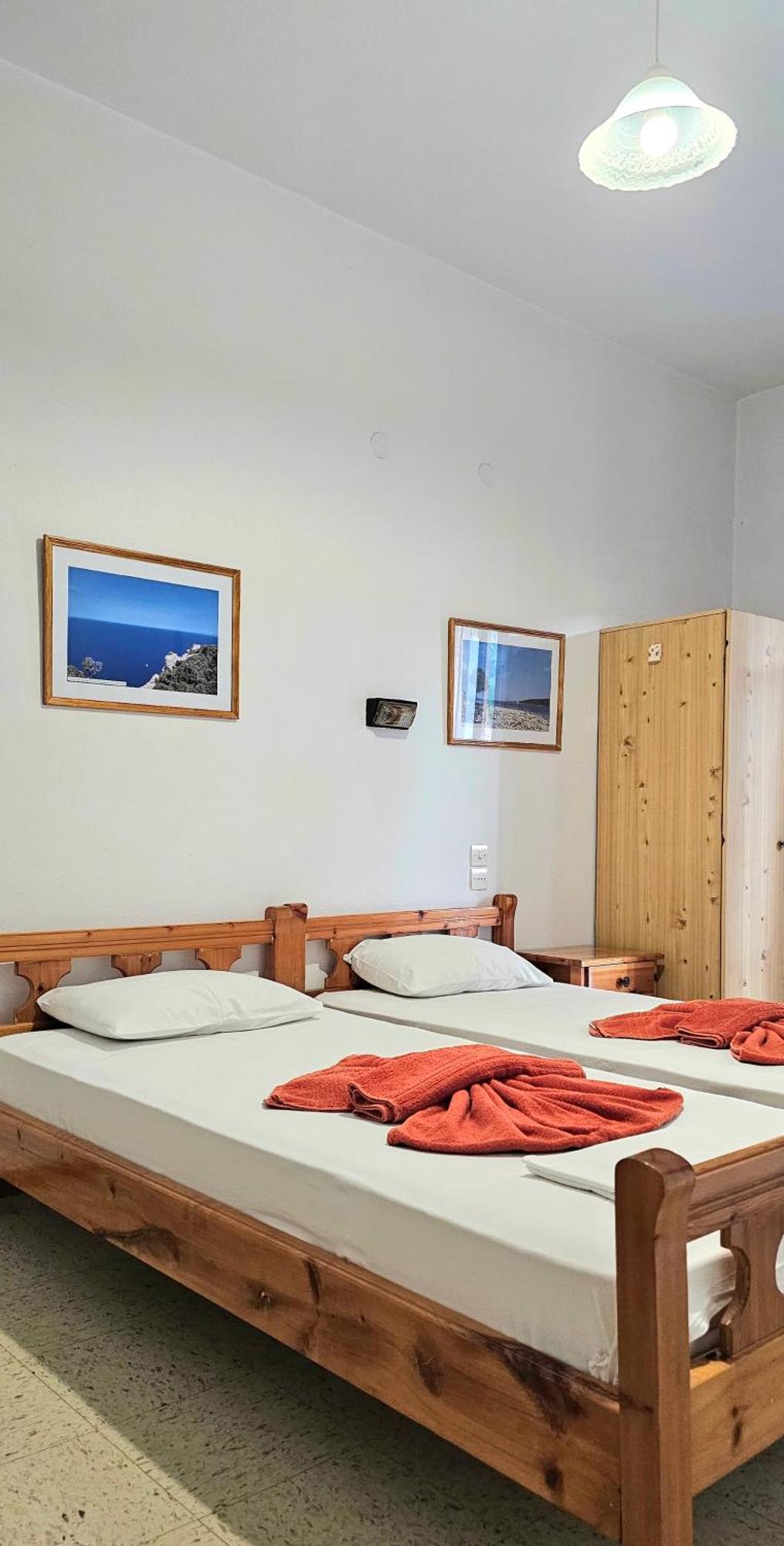 Pension Dimitra Votsi  ภายนอก รูปภาพ